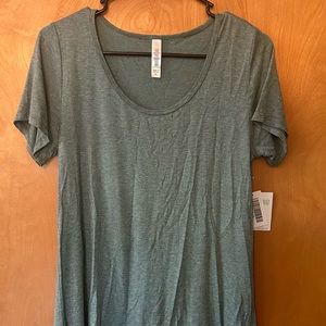 LuLaRoe classic T